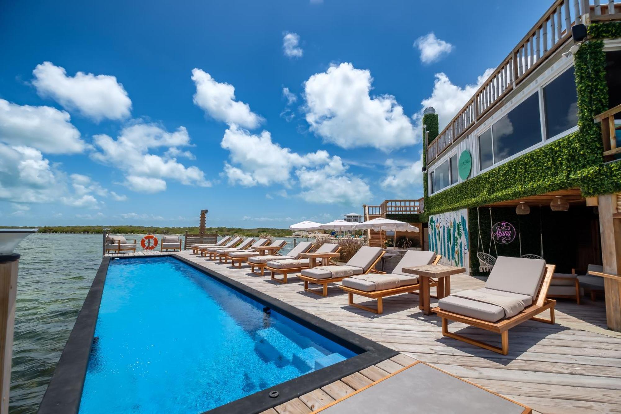 Aruna Resort & Villas 산페드로 외부 사진