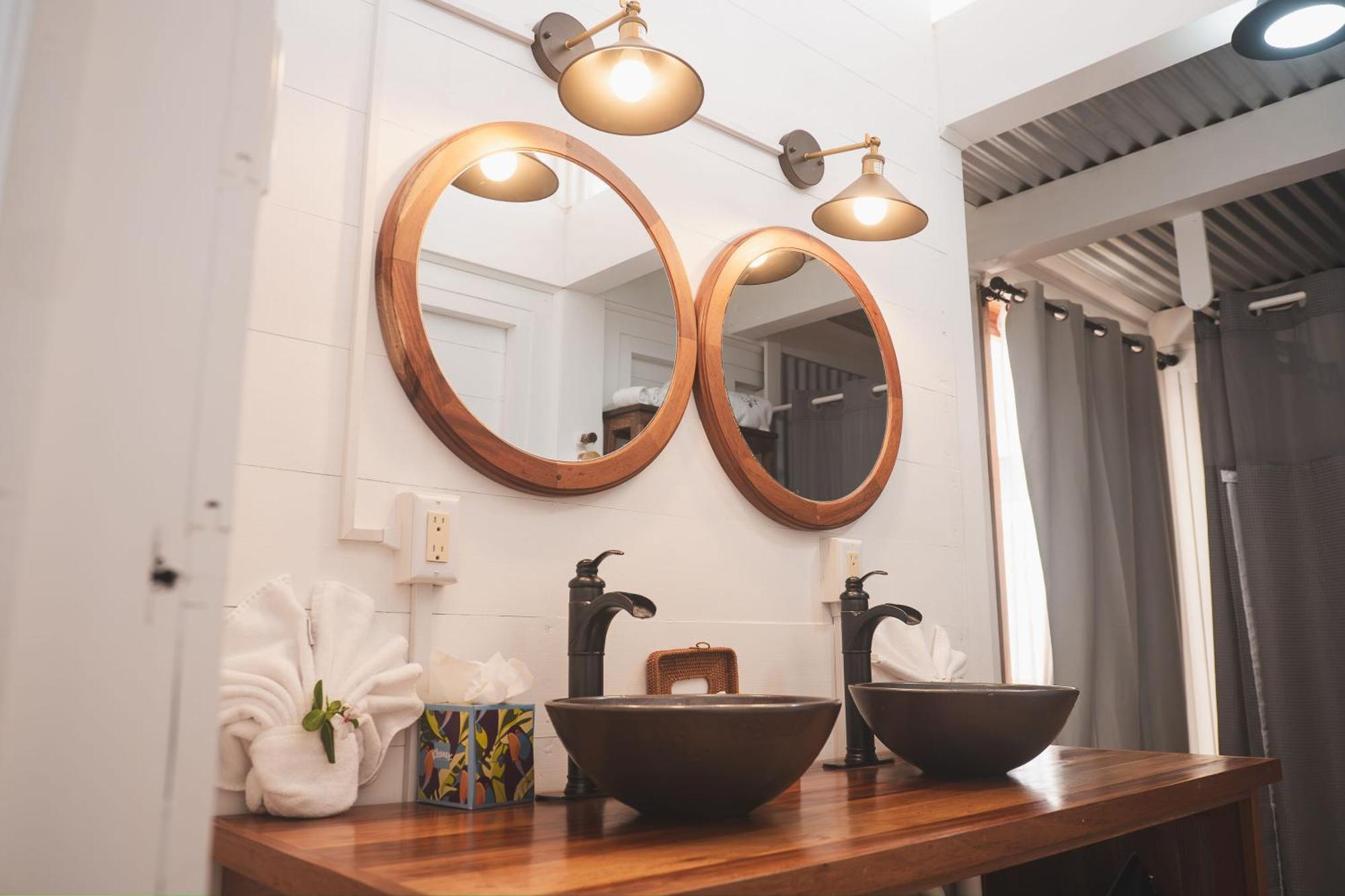Aruna Resort & Villas 산페드로 외부 사진